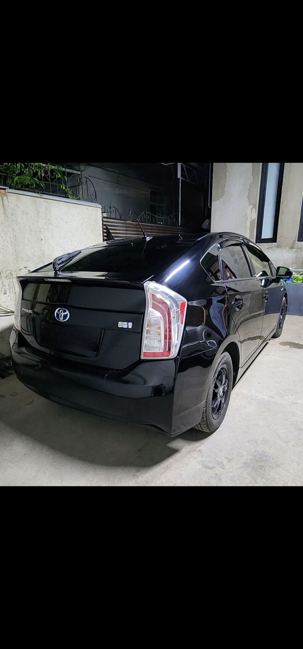 Toyota Prius: 2015 г., 1.8 л, Автомат, Гибрид, Лифтбек: фото 5