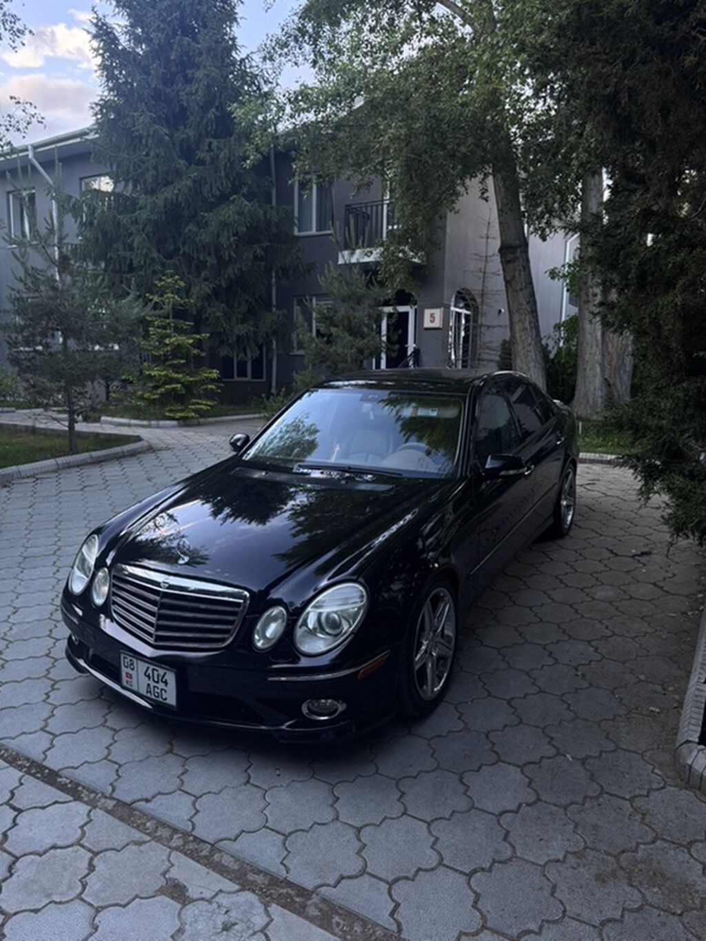 Mercedes-Benz E-Class: 2009 г., 3.5 л, Автомат, Бензин, Седан: фото 3
