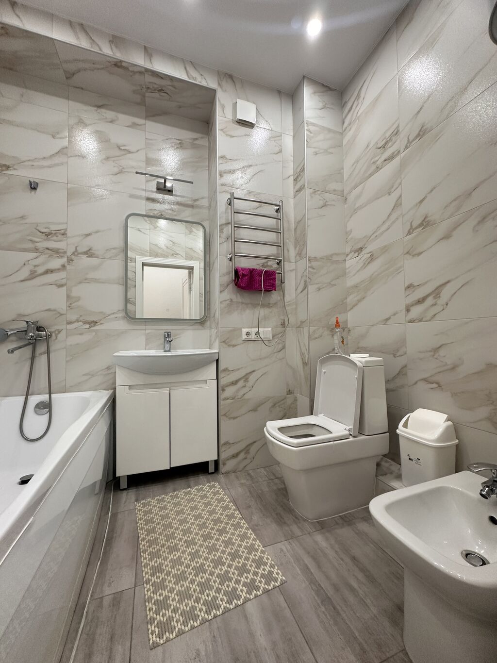 2 комнаты, 65 м², БГУ Индивидуалка, 5 этаж, Евроремонт: фото 7