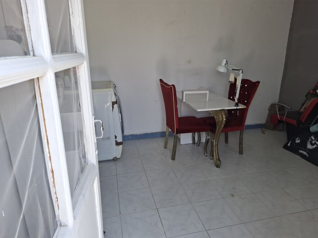 4 otaqlı, 110 kv. m, Kredit yoxdur, Orta təmir