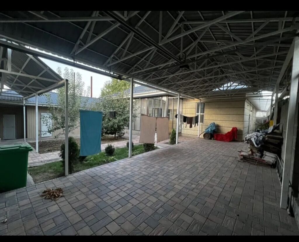 4 комнаты, 154 м², 4 соток, Бишкек, Рухий Мурас ж/м Риэлтор: фото 4