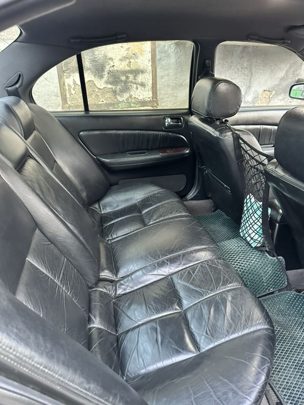 Nissan Cefiro: 1998 г., 2.5 л, Автомат, Бензин, Седан: фото 3