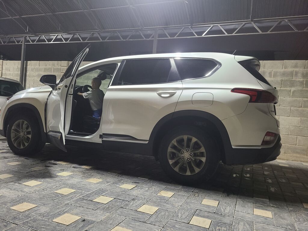 Hyundai Santa Fe: 2018 г., 2.4 л, Автомат, Бензин, Кроссовер: фото 2