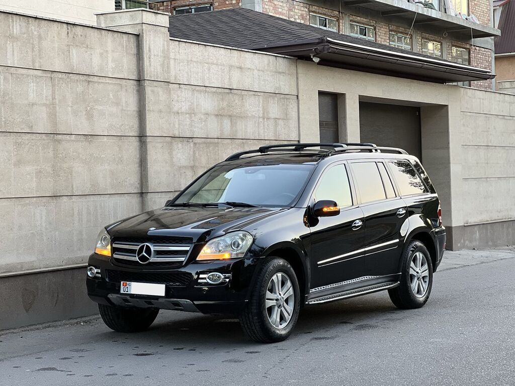 Mercedes-Benz GL-Class: 2008 г., 4.7 л, Автомат, Бензин, Внедорожник: фото 2
