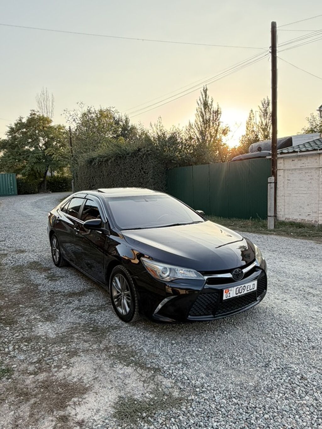 Toyota Camry: 2017 г., 2.5 л, Автомат, Бензин, Седан: фото 1