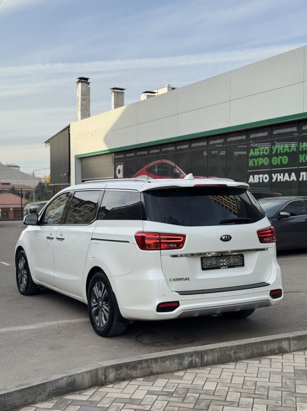 Kia Carnival: 2019 г., 2.2 л, Автомат, Дизель, Минивэн: фото 6
