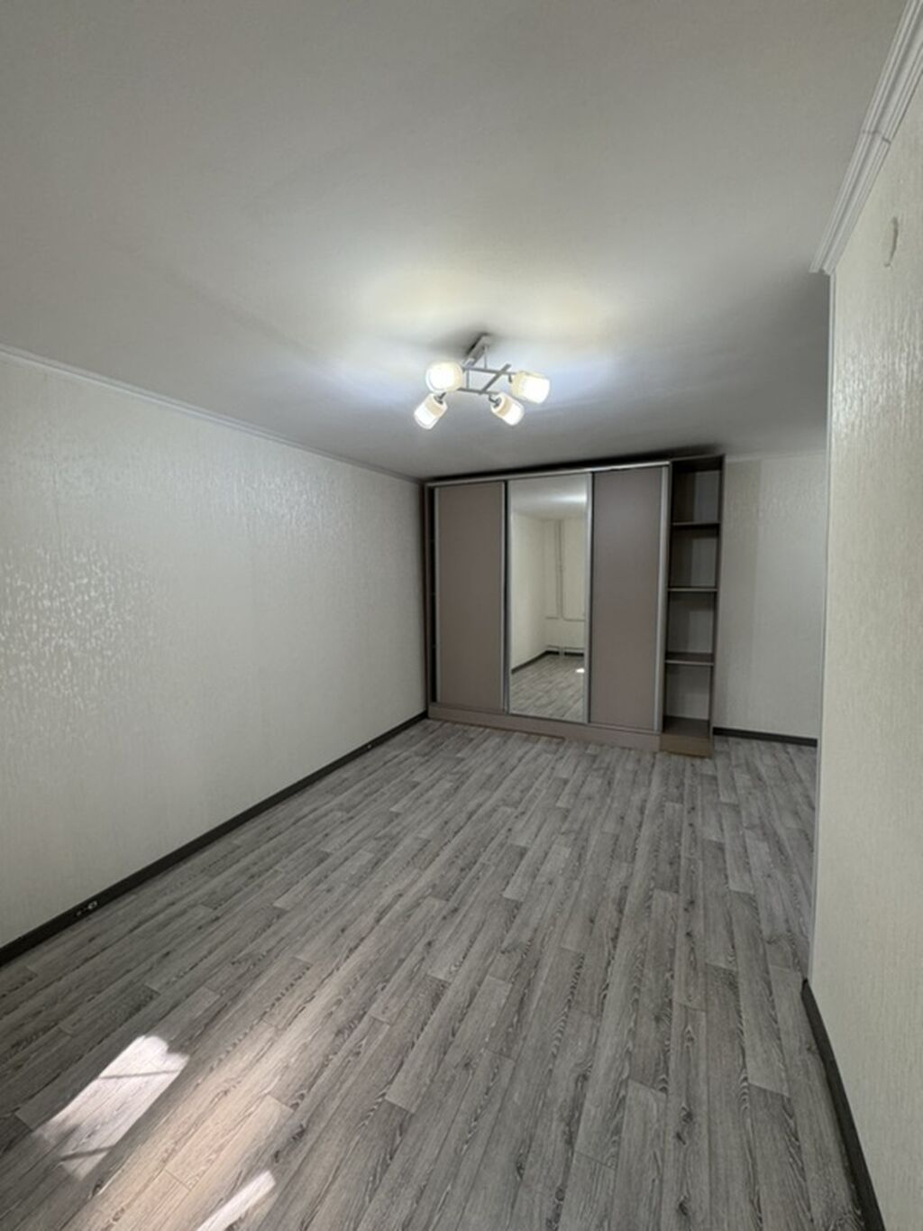 1 комната, 30 м², ул. Ахунбаева / Малдыбаева Хрущевка, 1 этаж, Евроремонт: фото 7