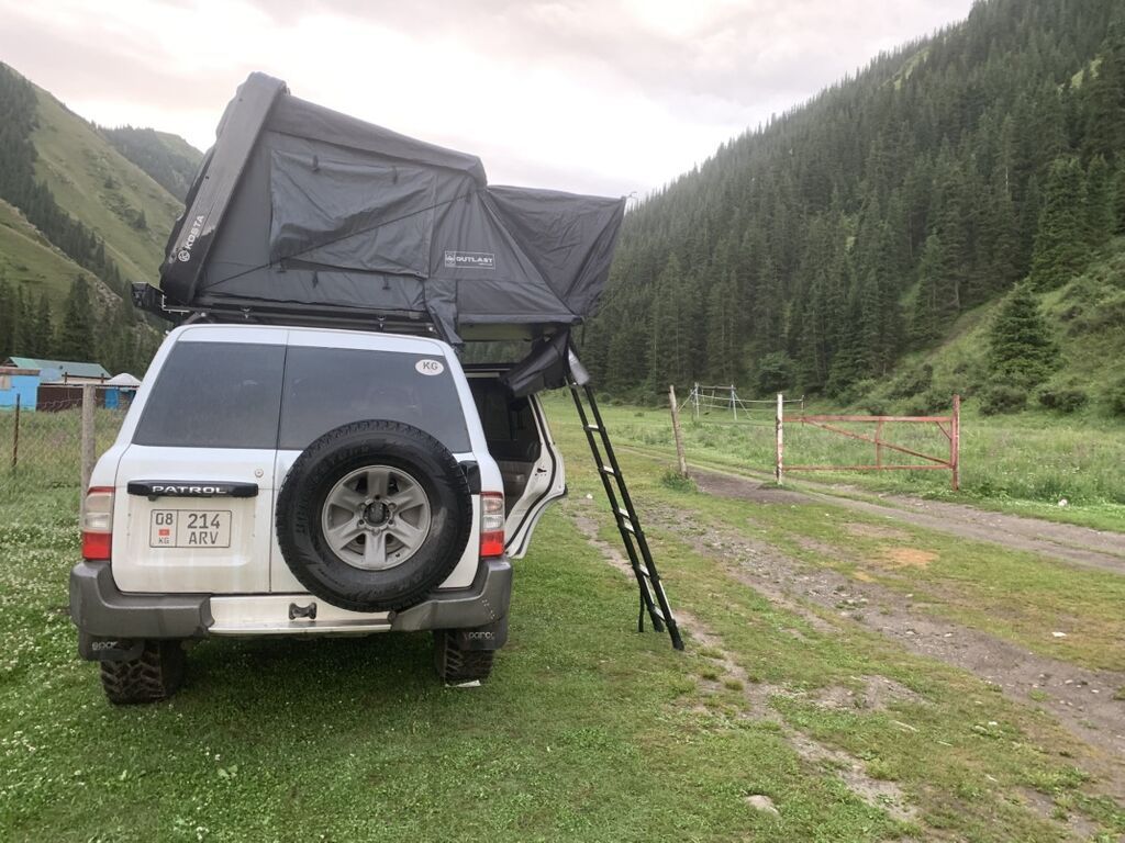 Nissan Patrol: 2000 г., 4.2 л, Механика, Дизель, Внедорожник: фото 3