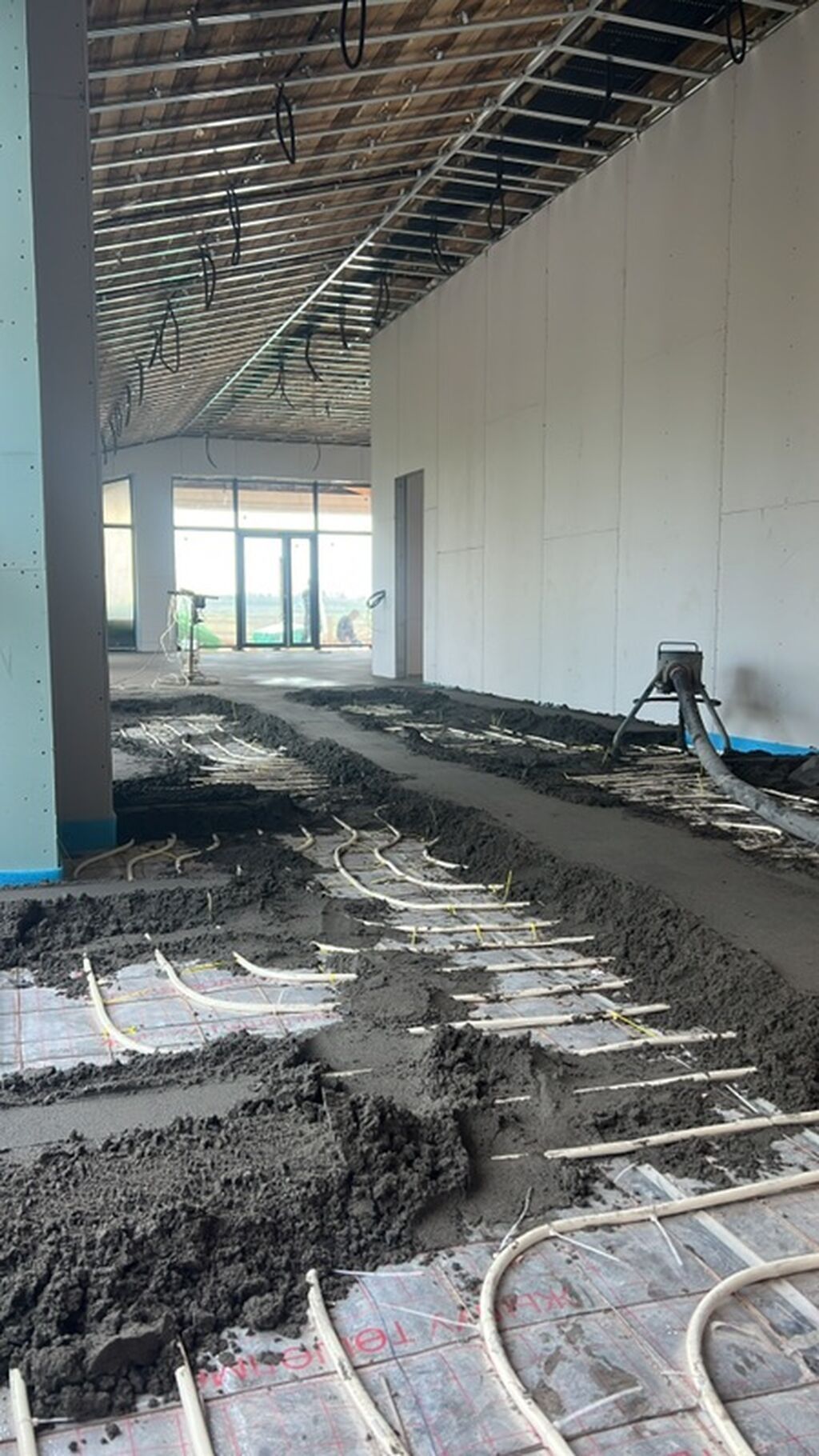Полусухая стяжка пола . 0:0урвинде болот 100%т чала берестер биз: фото 2