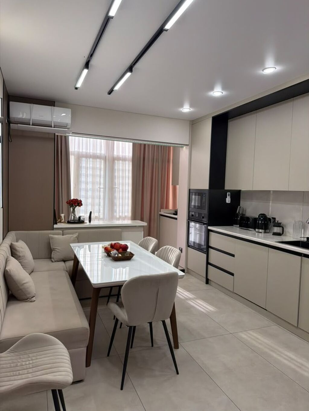2 комнаты, 75 м², 108 серия, 5 этаж, Дизайнерский ремонт: фото 1