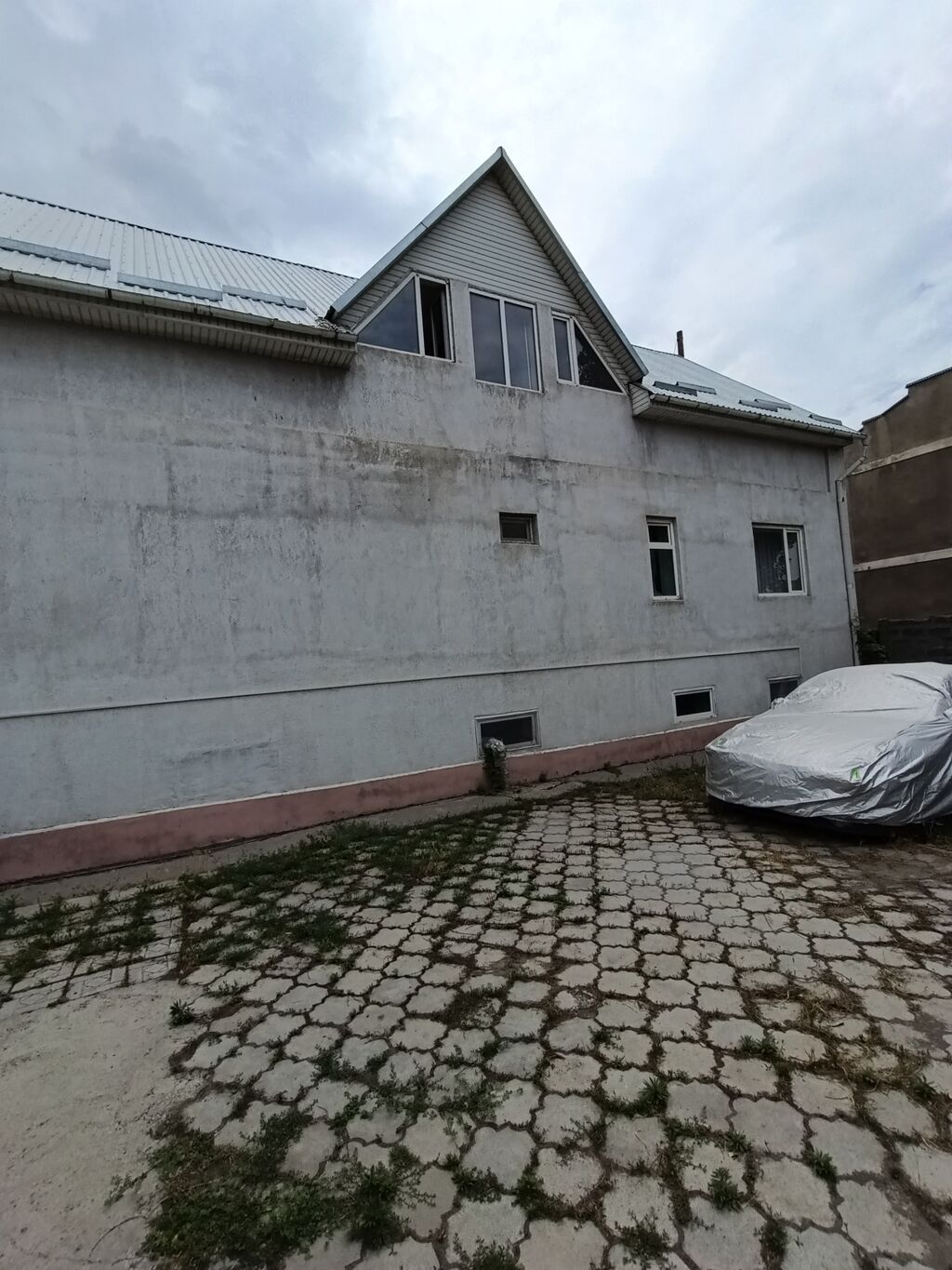 Продаю Жилой дом. Ж/м Энесай. Участок-4,9с. по документам 6,2с по: фото 3