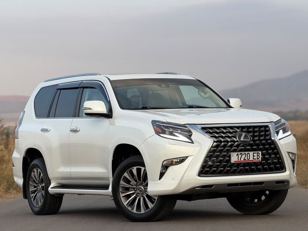 Lexus GX: 2021 г., 4.6 л, Автомат, Бензин, Внедорожник: фото 3