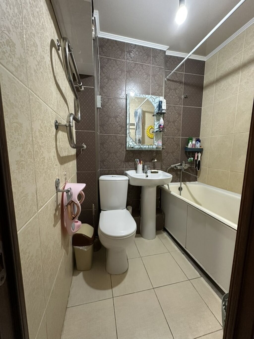 Продажа 2-комнатной квартиры, 104 серия Адрес: 5-й микрорайон,третий: фото 7