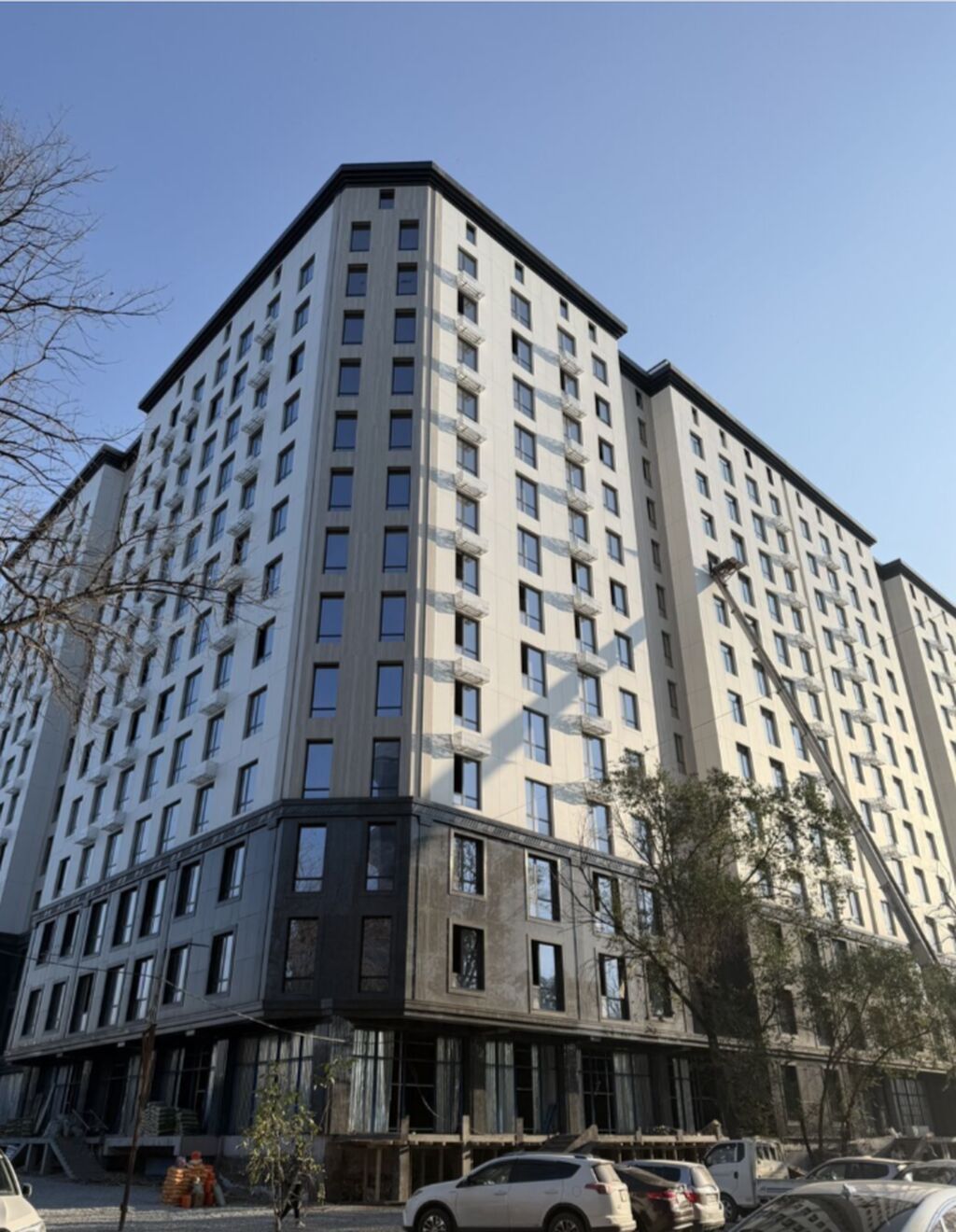 2 комнаты, 79 м², Городская больница №4 (ул. Айни) Элитка, 8 этаж, ПСО (под самоотделку): фото 1