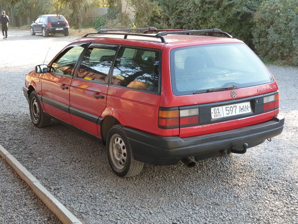 Volkswagen Passat: 1990 г., 1.8 л, Механика, Бензин, Универсал: фото 6