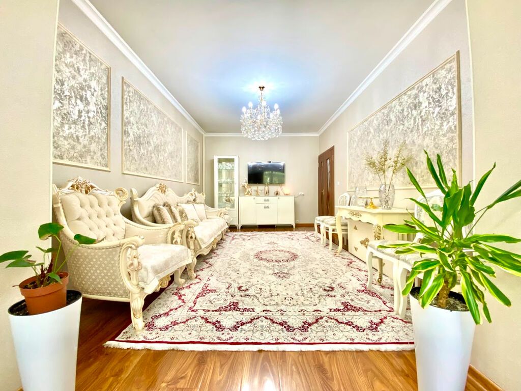 3 комнаты, 67 м², Золотой квадрат 105 серия, 1 этаж, Свежий ремонт: фото 1