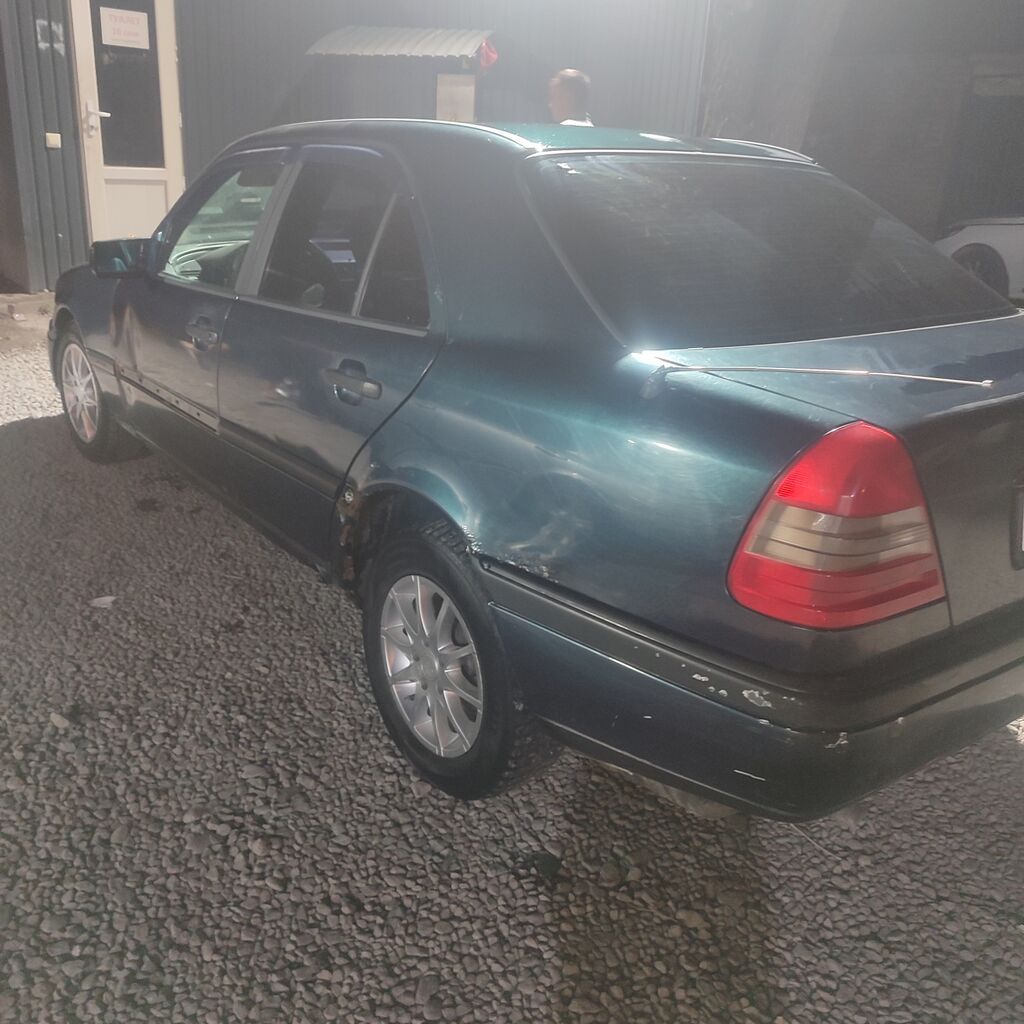 Mercedes-Benz C-Class: 1996 г., 1.8 л, Механика, Бензин, Седан: фото 3