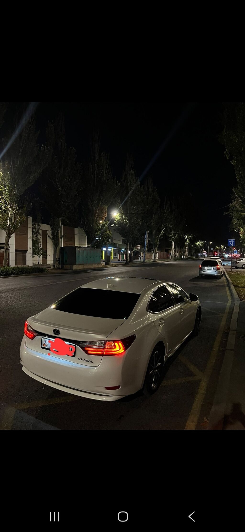 Lexus ES: 2018 г., 2.5 л, Вариатор, Гибрид, Седан: фото 2