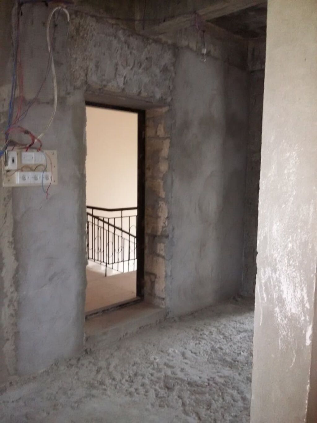 Bayıl, 5 otaqlı, Yeni tikili, 216 kv. m