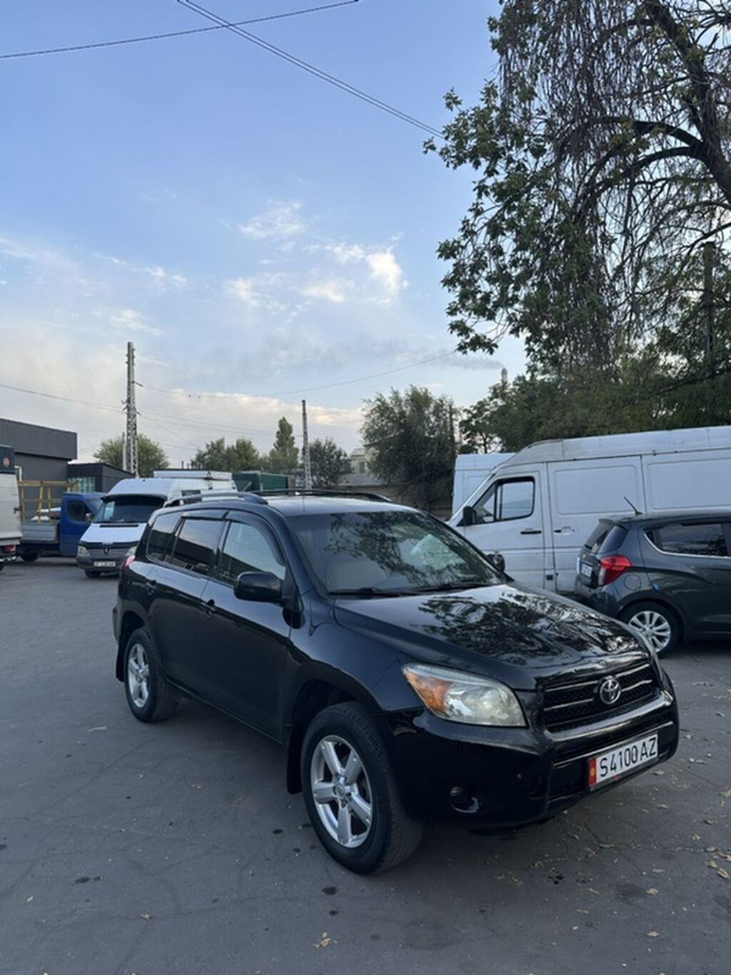 Toyota RAV4: 2007 г., 2.4 л, Автомат, Кроссовер: фото 1