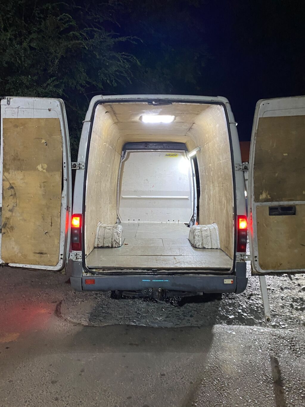 Mercedes-Benz Sprinter грузовой фургон (длинная база, высокий крыша): фото 2