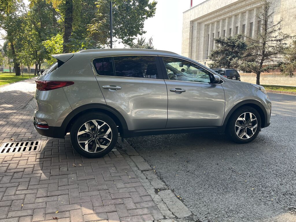 Kia Sportage: 2019 г., 2 л, Автомат, Дизель, Кроссовер: фото 4