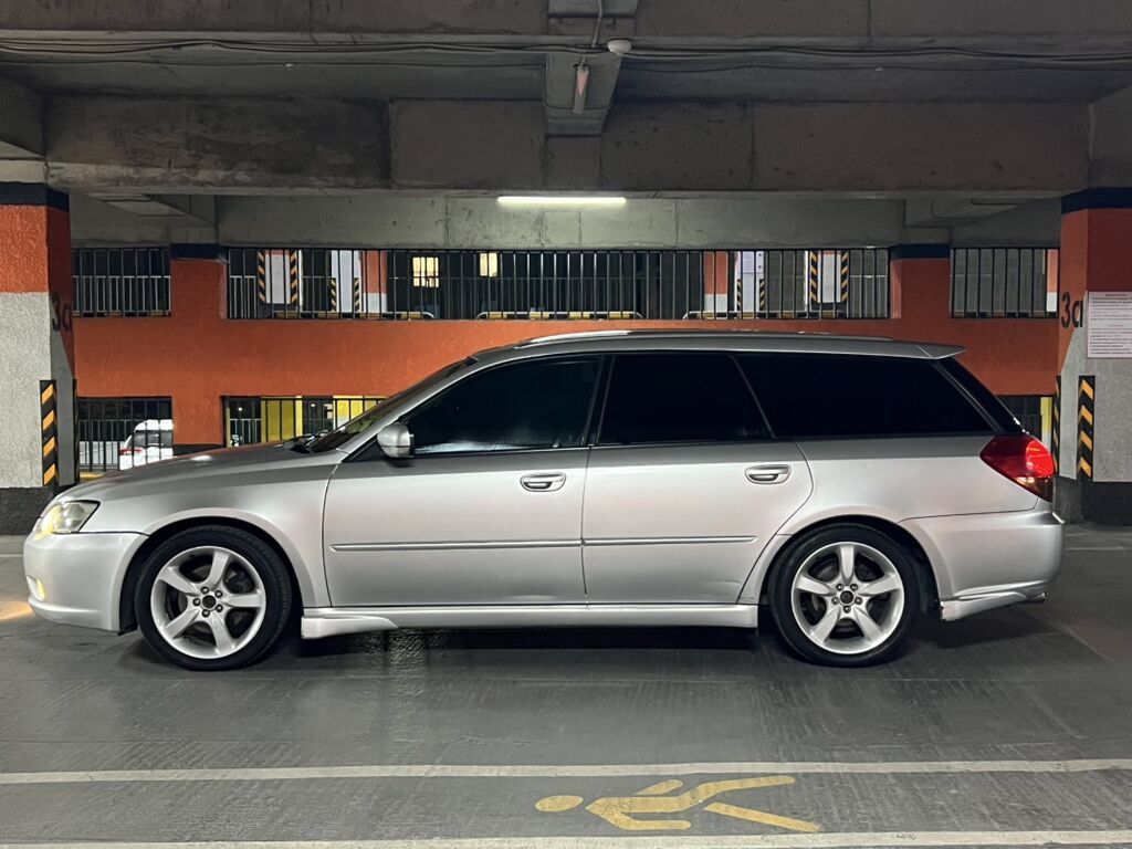 Subaru Legacy: 2004 г., 2 л, Автомат, Газ, Универсал: фото 6