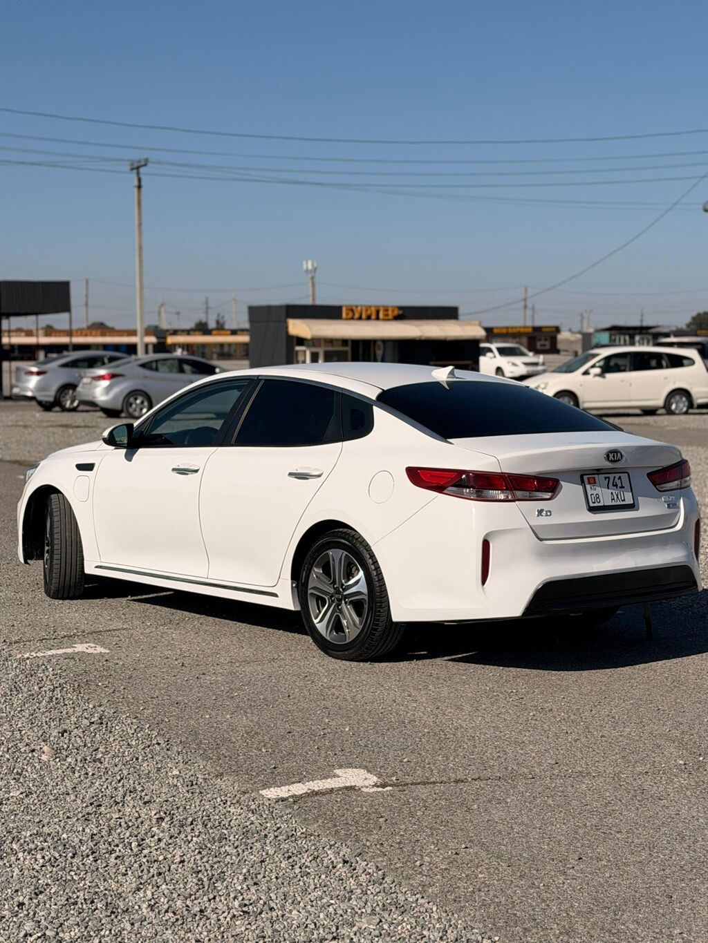 Kia K5: 2019 г., 2 л, Автомат, Гибрид, Седан: фото 3