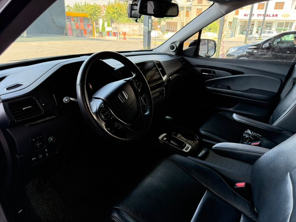 Honda Pilot: 2018 г., 3.5 л, Автомат, Бензин, Кроссовер: фото 4