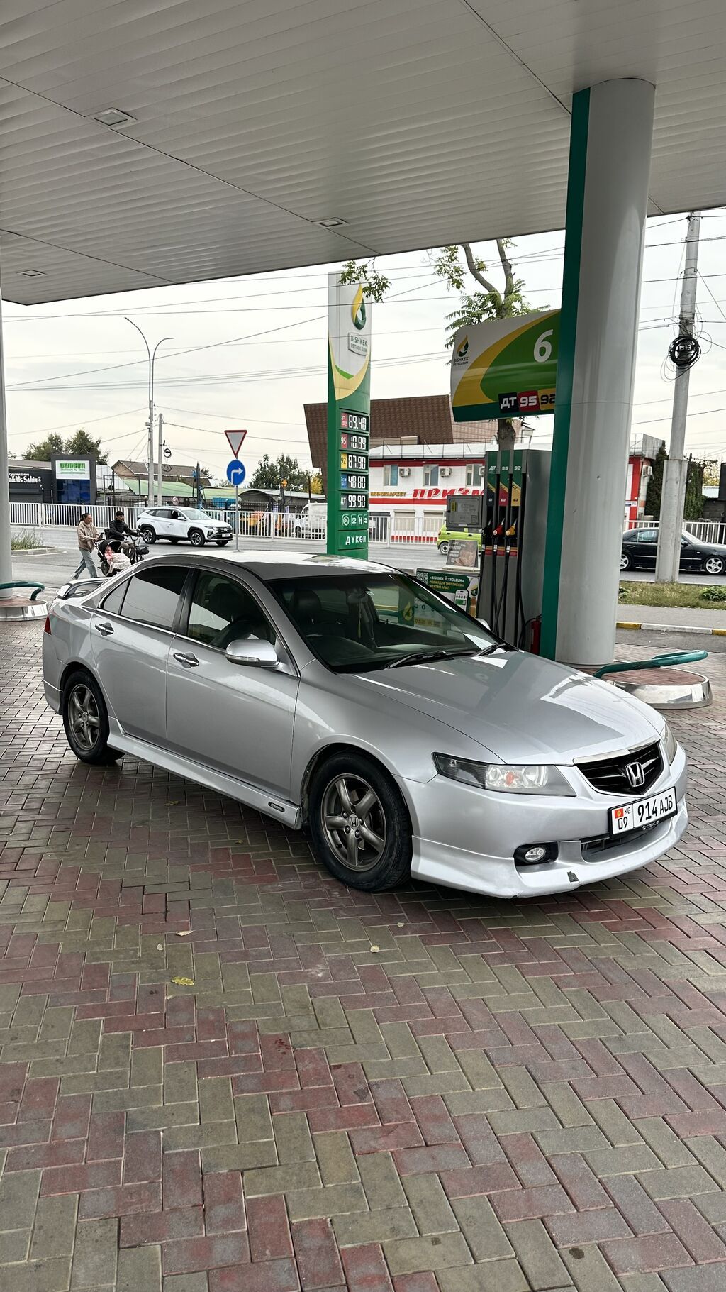 Honda Accord: 2003 г., 2.4 л, Автомат, Бензин, Седан: фото 2