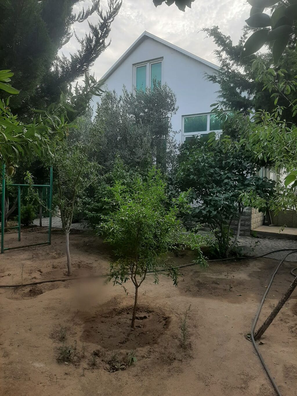 Bakı, 90 kv. m, 2 otaqlı, Hovuzlu, Su
