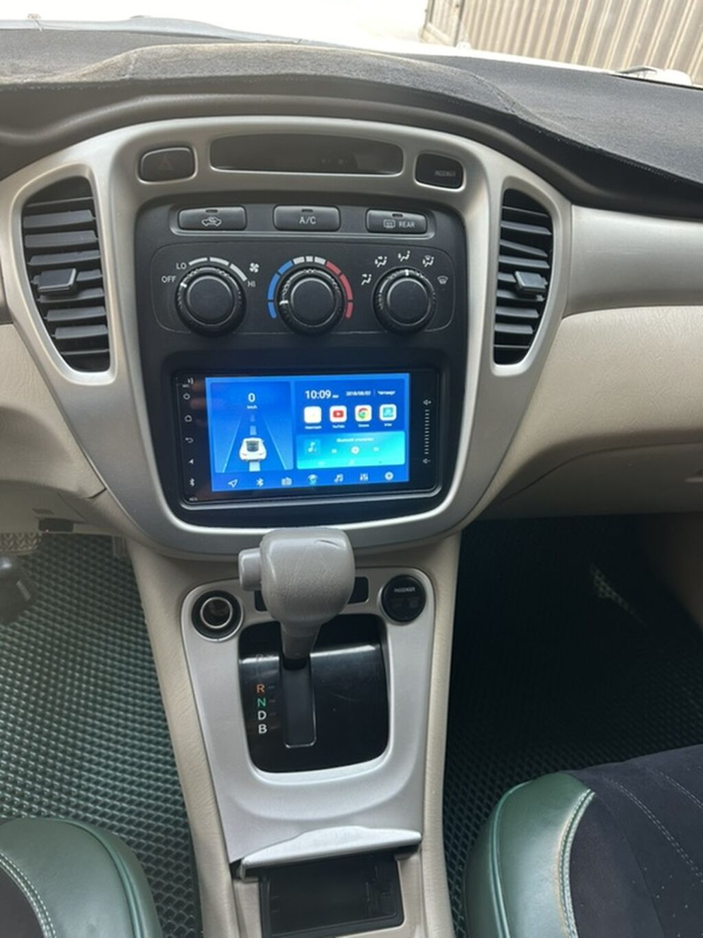 Toyota Highlander 2005 г., гибрид, 7 мест: фото 7