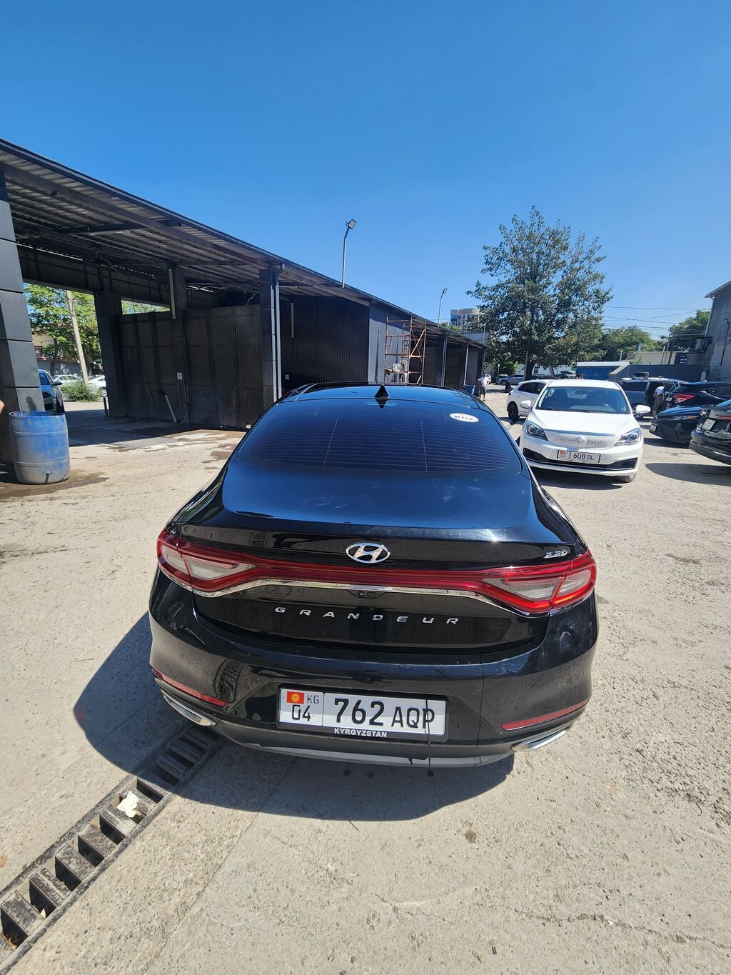 Hyundai Grandeur: 2018 г., 2.2 л, Автомат, Дизель, Седан: фото 3