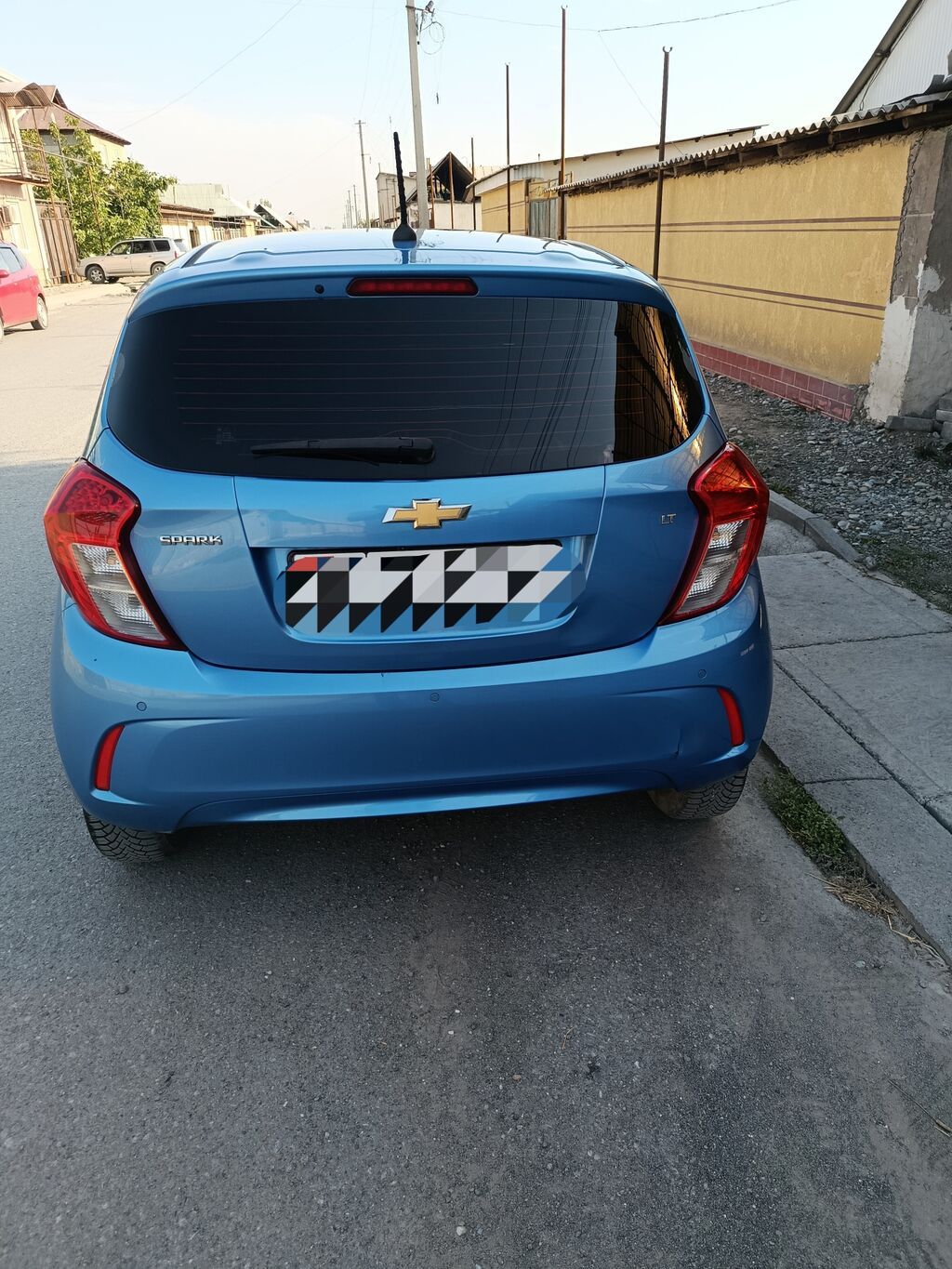 Chevrolet Spark: 2016 г., 1 л, Робот, Бензин, Хэтчбэк: фото 2