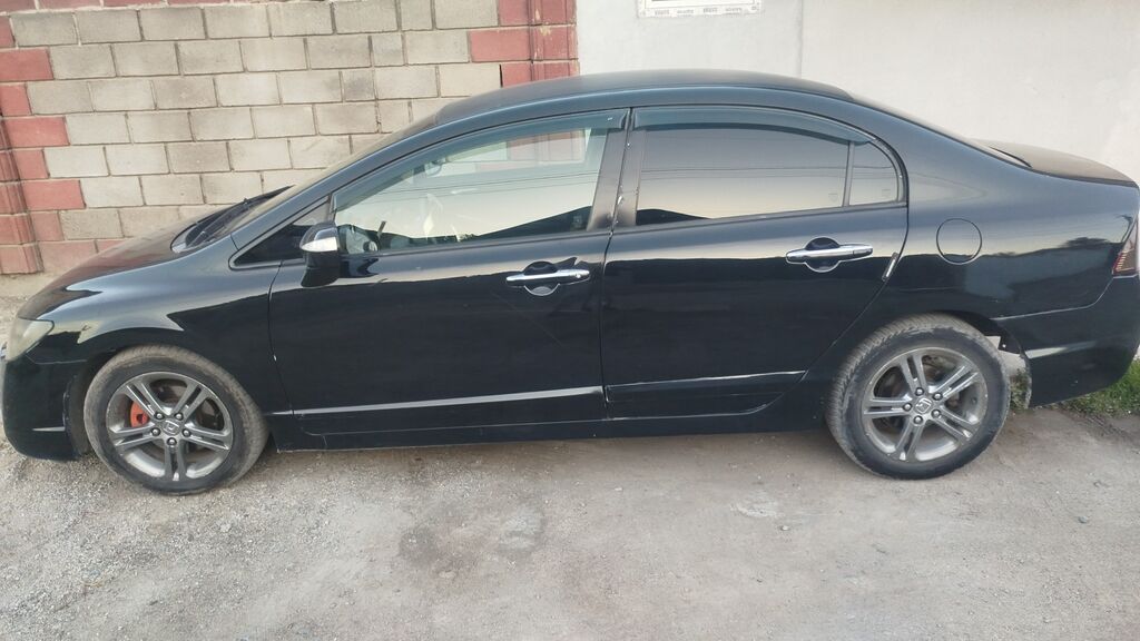 Honda Civic: 2006 г., 1.8 л, Седан: фото 3