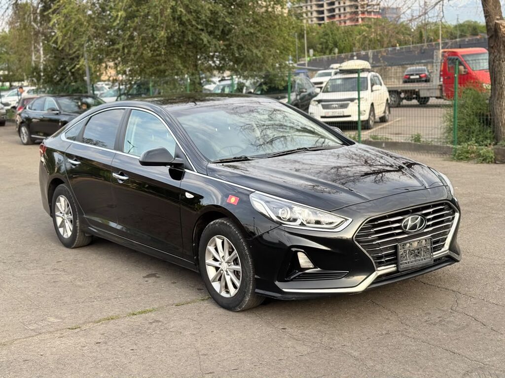 Hyundai Sonata: 2018 г., 2 л, Автомат, Газ, Седан — фото 3
