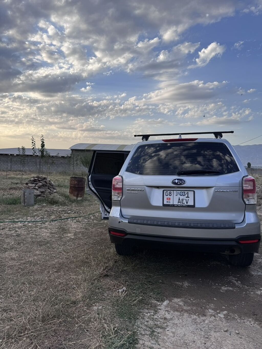 Subaru Forester: 2017 г., Бензин, Кроссовер: фото 2