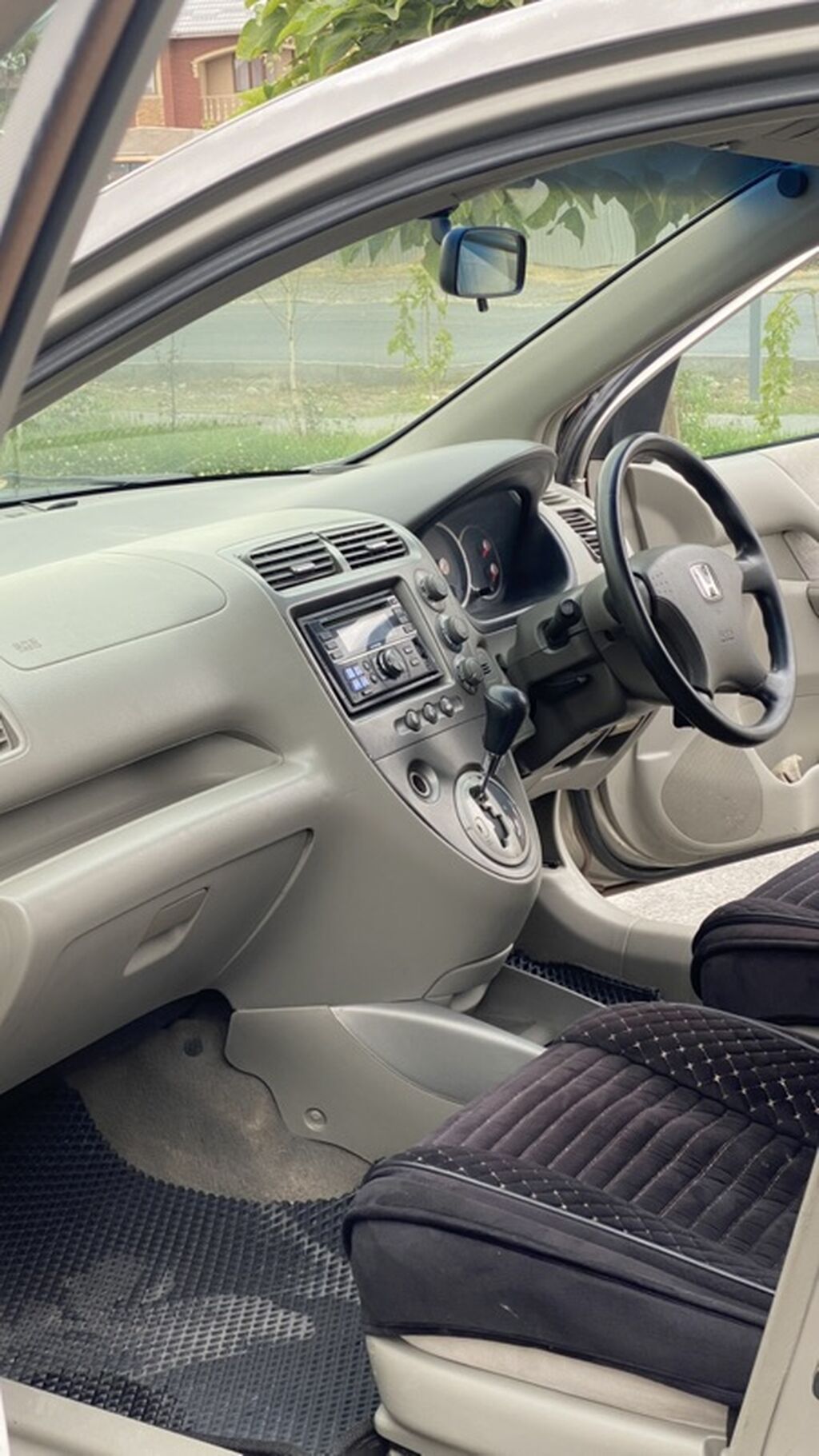 Honda Civic: 2004 г., 1.7 л, Вариатор, Бензин, Хэтчбэк: фото 5