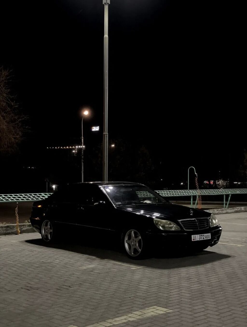Mercedes-Benz S-Class: 2003 г., 5 л, Автомат, Газ, Седан: фото 2
