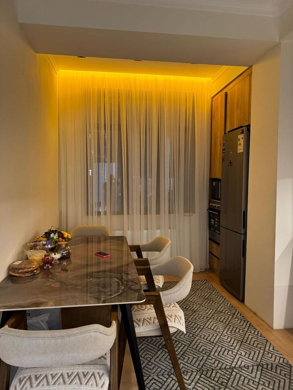2 комнаты, 60 м², Асанбай мкр Элитка, 8 этаж, Евроремонт: фото 2