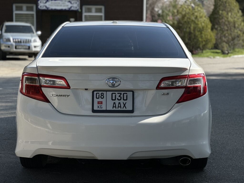 Toyota Camry: 2014 г., 2.5 л, Автомат, Бензин, Седан: фото 6