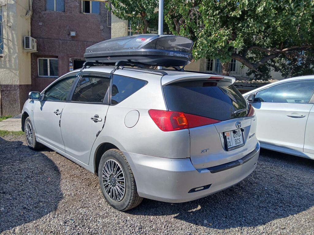 Toyota Caldina: 2003 г., 2 л, Автомат, Бензин, Универсал: фото 3