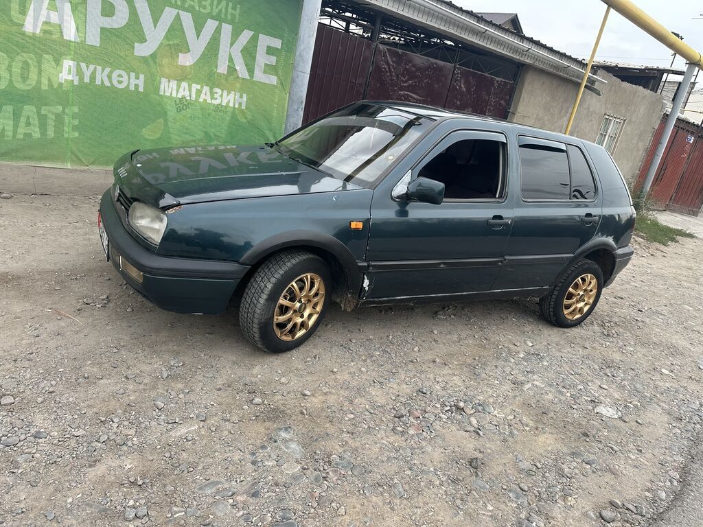Volkswagen Golf: 1994 г., 1.8 л, Механика, Бензин, Универсал: фото 5