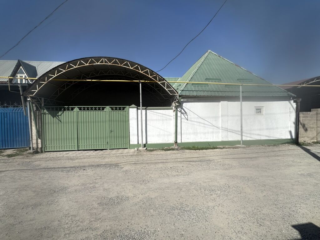 Продается/сдается жилой дом с большим крытым двором и капитальным: фото 1