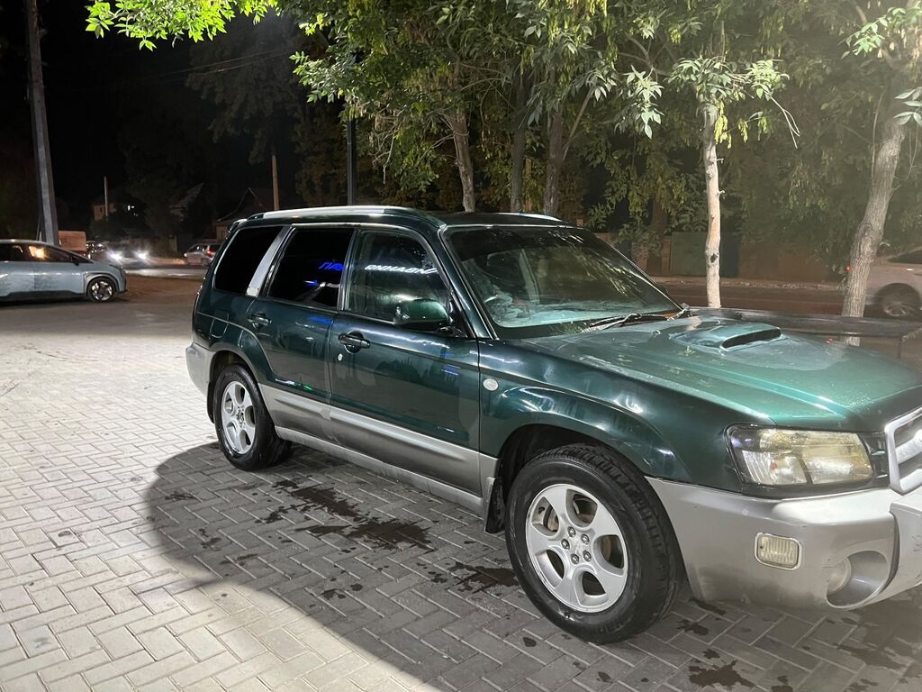 Subaru Forester: 2002 г., 2 л, Автомат, Бензин, Универсал: фото 2