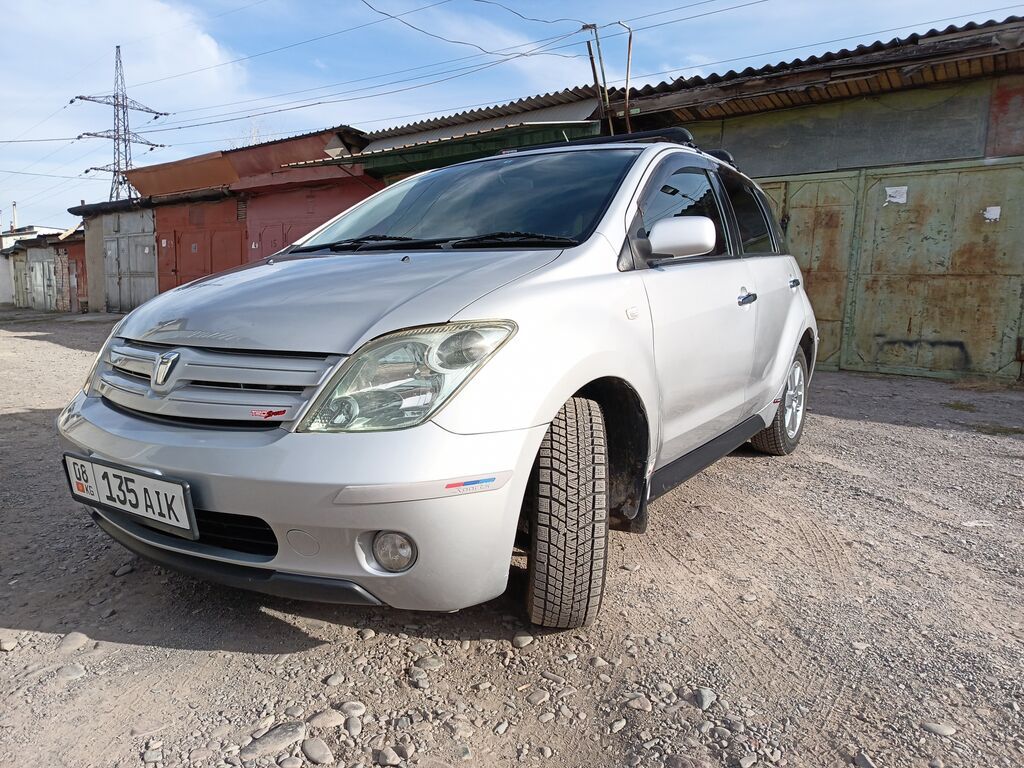 Toyota Ist: 2003 г., 1.5 л, Автомат, Бензин, Хэтчбэк: фото 5