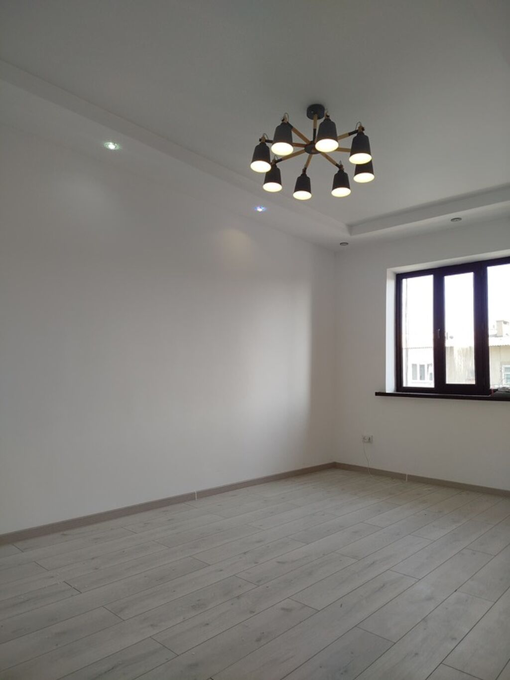 3 комнаты, 65 м², 105 серия, 2 этаж, Свежий ремонт: фото 8