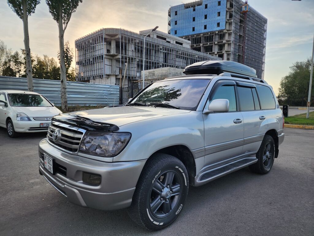 Toyota Land Cruiser: 2006 г., 4.7 л, Автомат, Газ, Внедорожник: фото 2