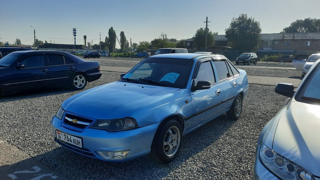 Daewoo Nexia: 2010 г., 1.5 л, Механика, Бензин, Седан: фото 2