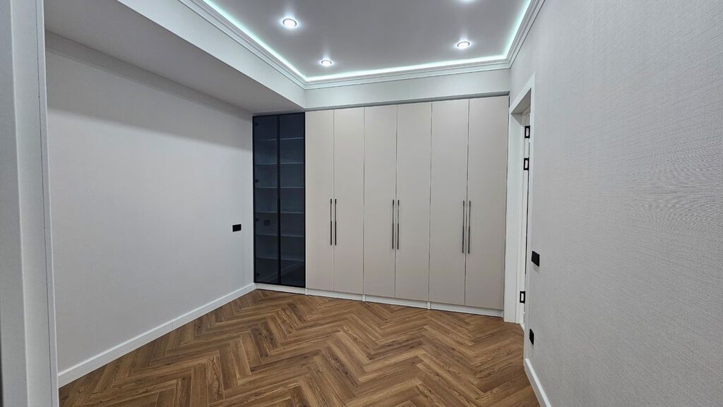 4 комнаты, 108 м², Асанбай мкр Элитка, 10 этаж, Евроремонт: фото 8